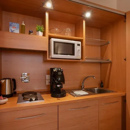 Zola, Charme E Vista Nel Cuore Di Триест