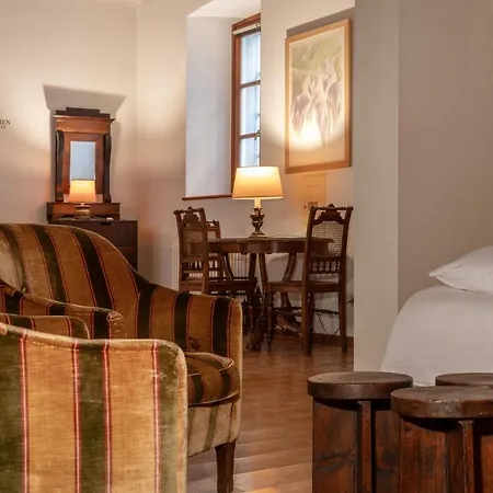 Zola, Charme E Vista Nel Cuore Di Appartement Trieste